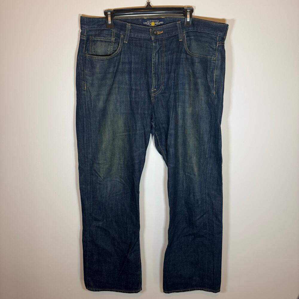 Men’s Blue 36x30 Lucky Brand Relaxed Straight Fit Casual Dark Wash Blue Jeans